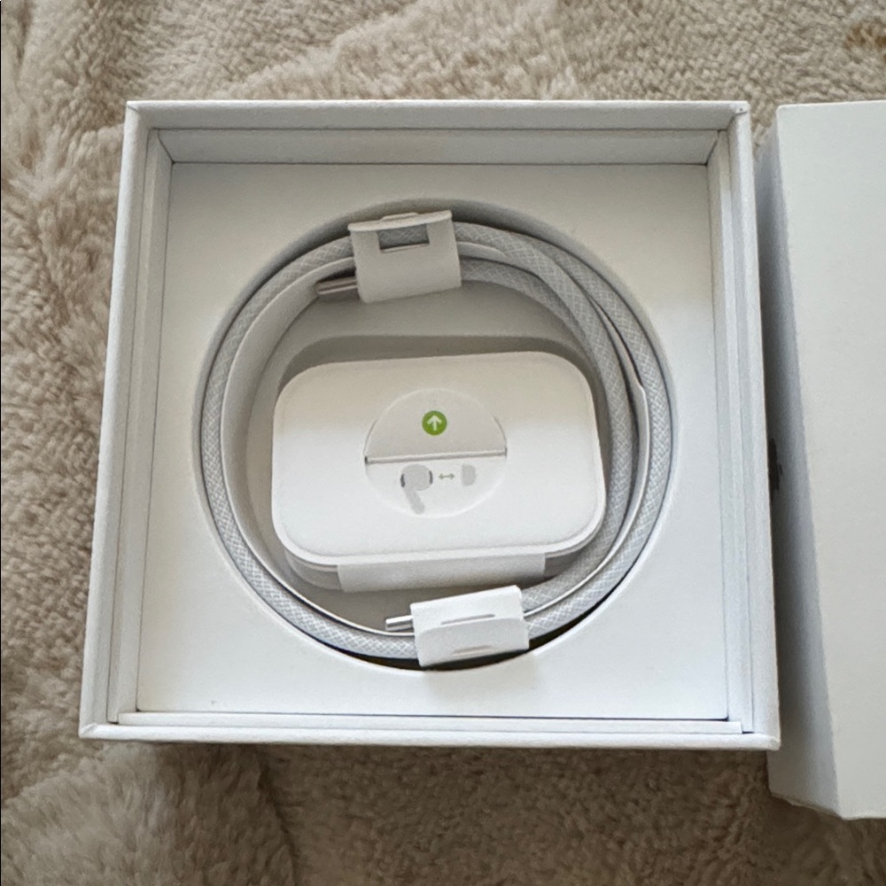 Apple AirPods Pro 2 - Picture 5 of 10